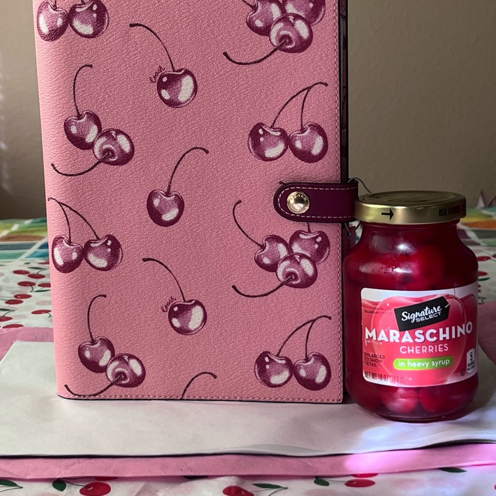 π COACH NOTEBOOK WITH CHERRY PRINT π NWT π - Picture 7 of 16